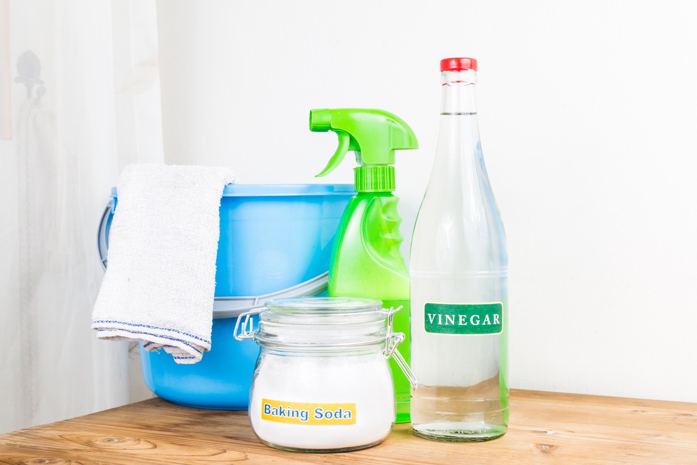 How to Clean Hardwood Floors with Vinegar